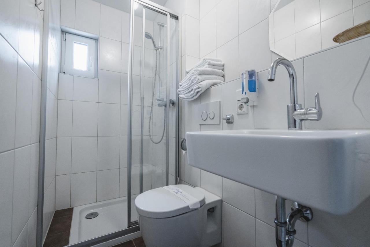 Park Hotel & Gaestehaus Rust Ngoại thất bức ảnh