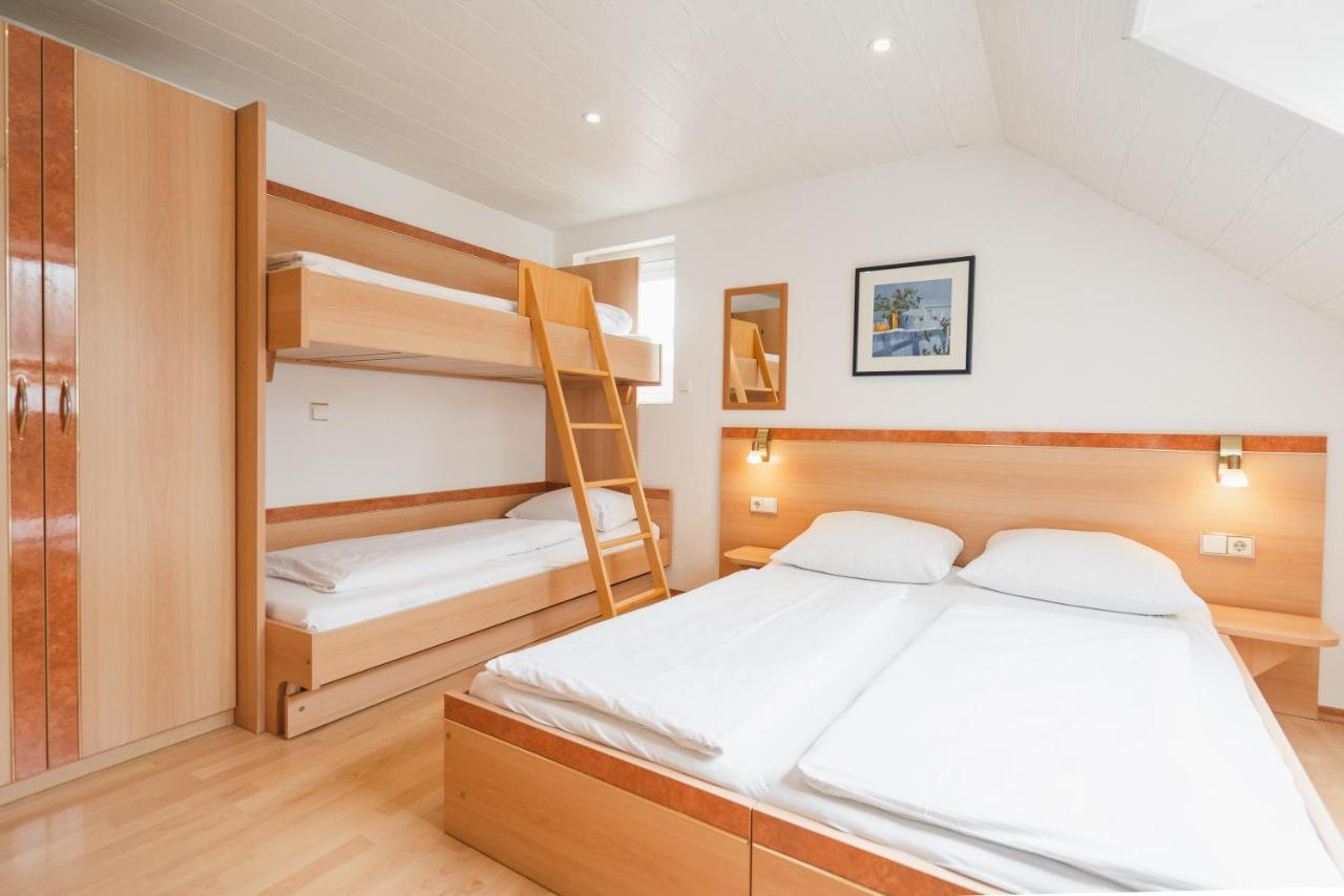 Park Hotel & Gaestehaus Rust Ngoại thất bức ảnh