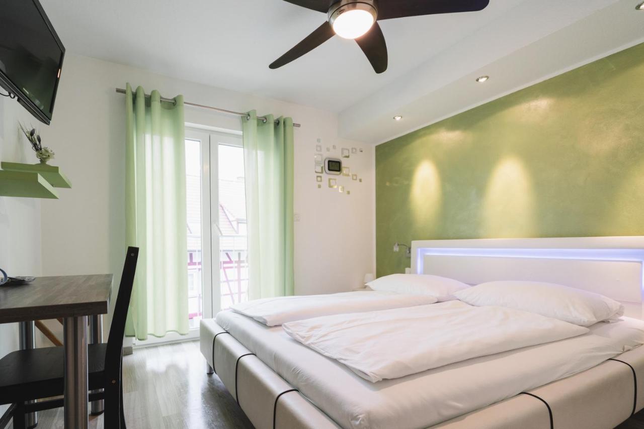 Park Hotel & Gaestehaus Rust Ngoại thất bức ảnh